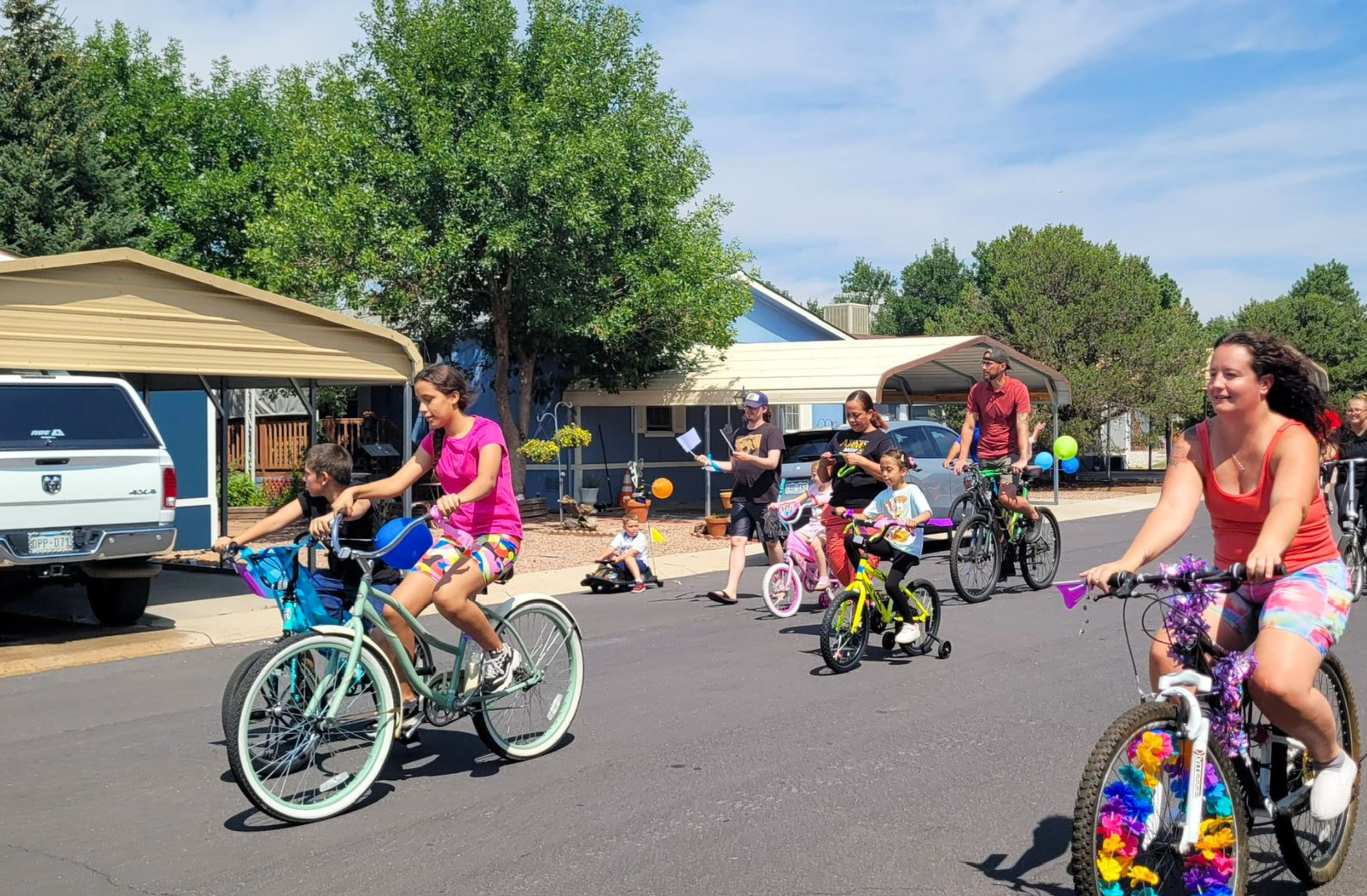 TheSpringsKidsOnBikes